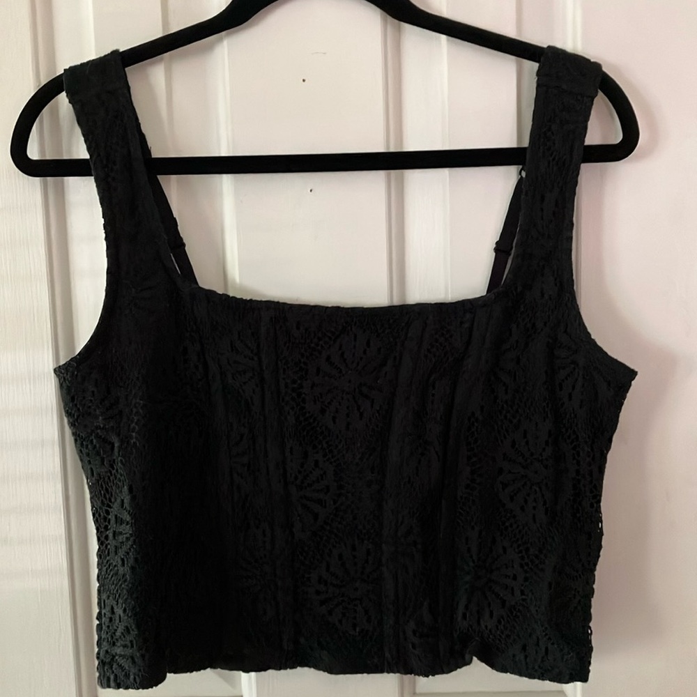 American Eagle XL Black Lace Front Smocked Back Crop Top